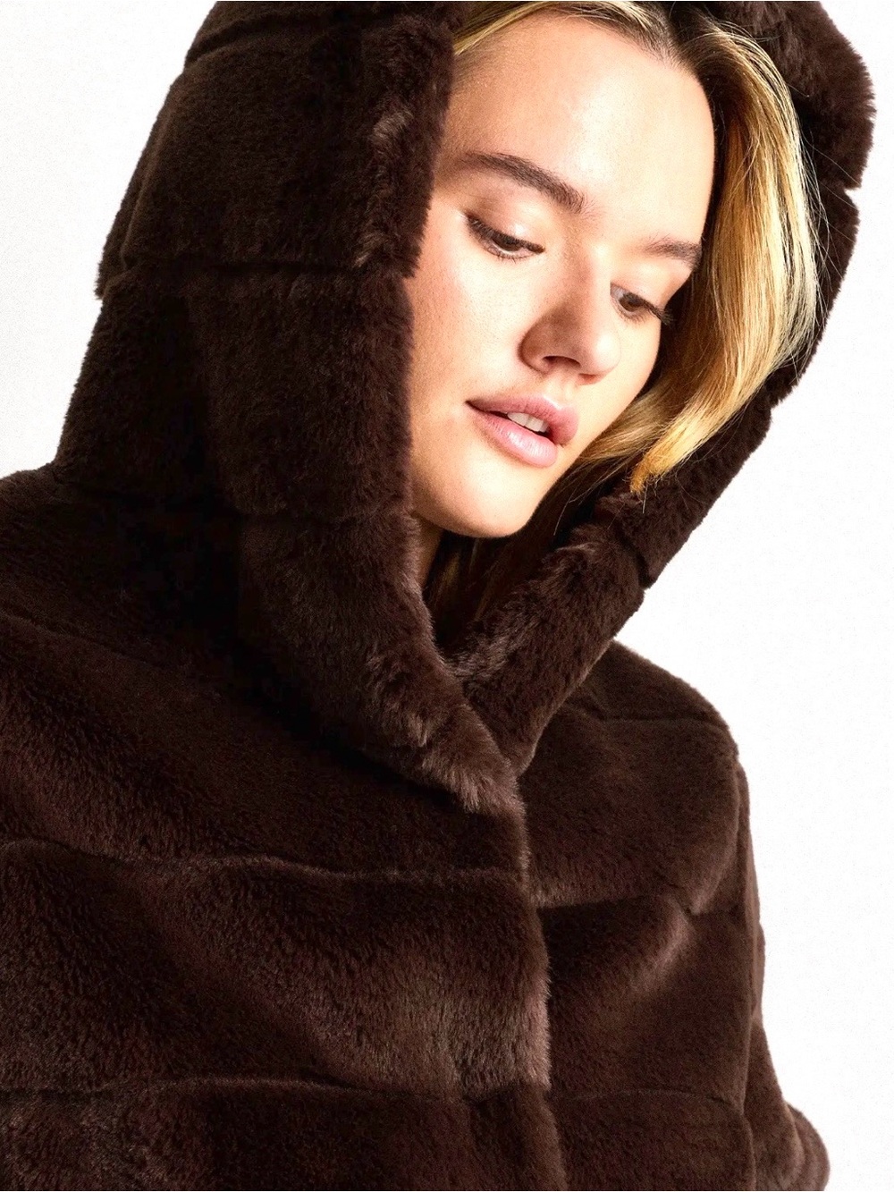 NWT Quince Hooded Faux Fur Jacket in Coffee Bean Brown Size Large - Picture 7 of 11